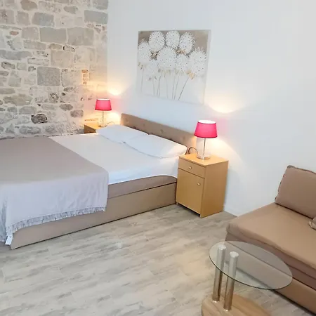 Apartment Andela Kastela Exterior photo