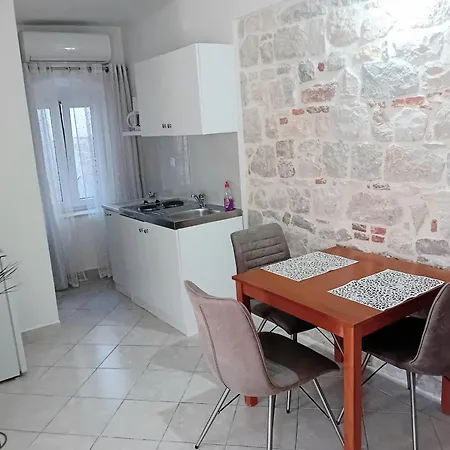 Apartment Andela Kastela Exterior photo